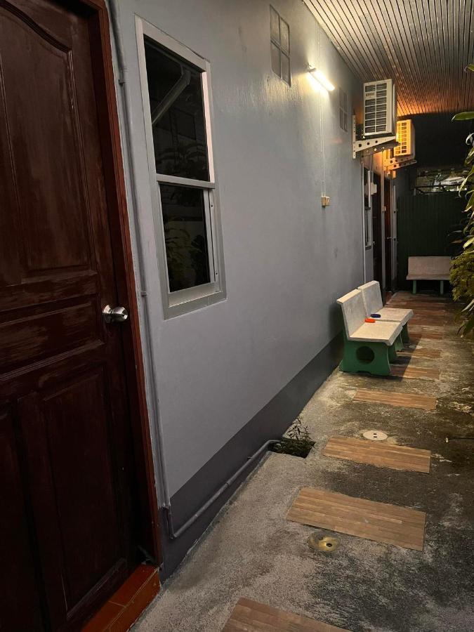 เมโทร พาเลซ สตูล Hotel ภายนอก รูปภาพ